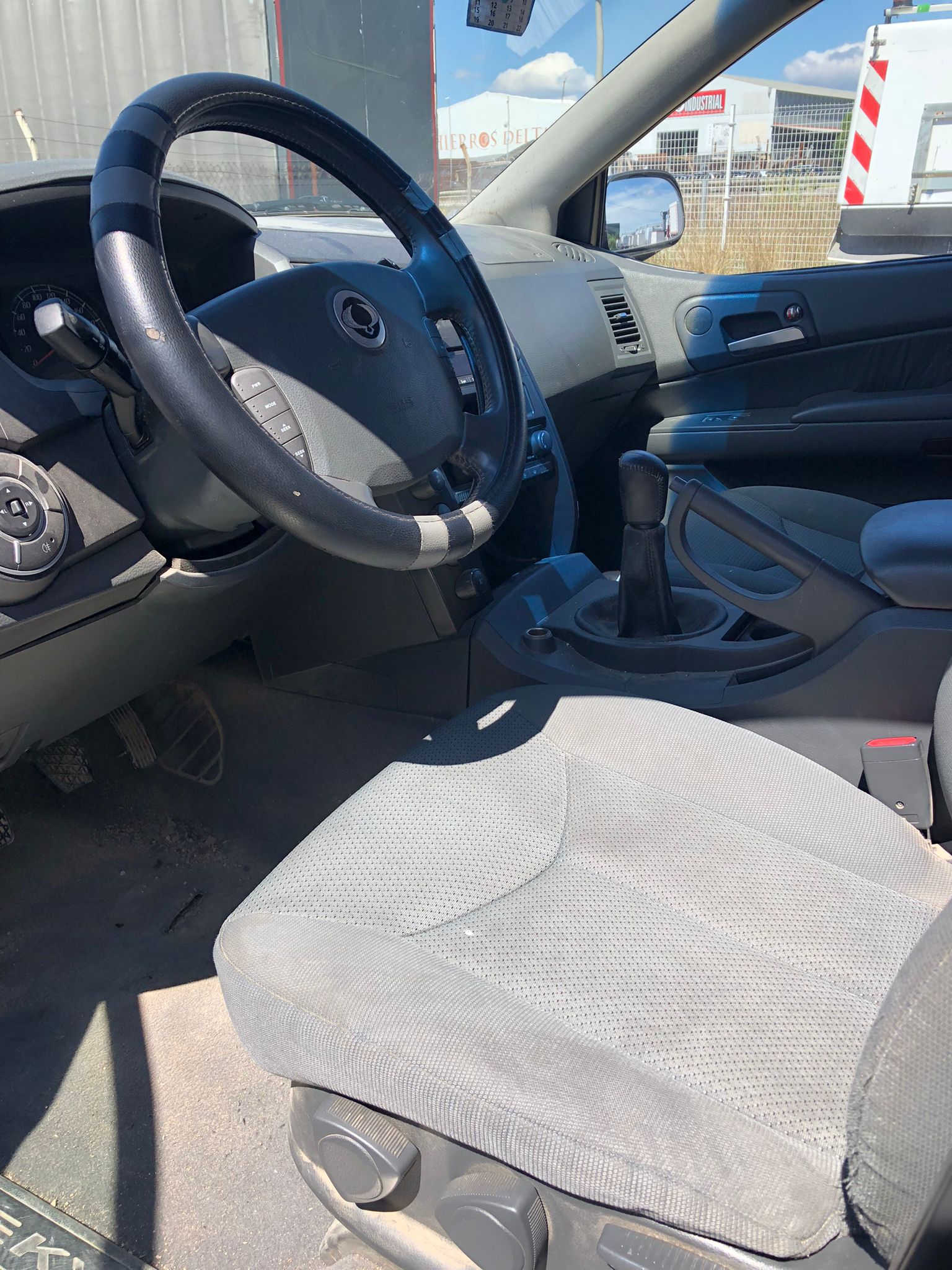 SsangYong Kyron 2.0 Xdi 4x4 – 2005 – Gancho remolque miniatura 7
