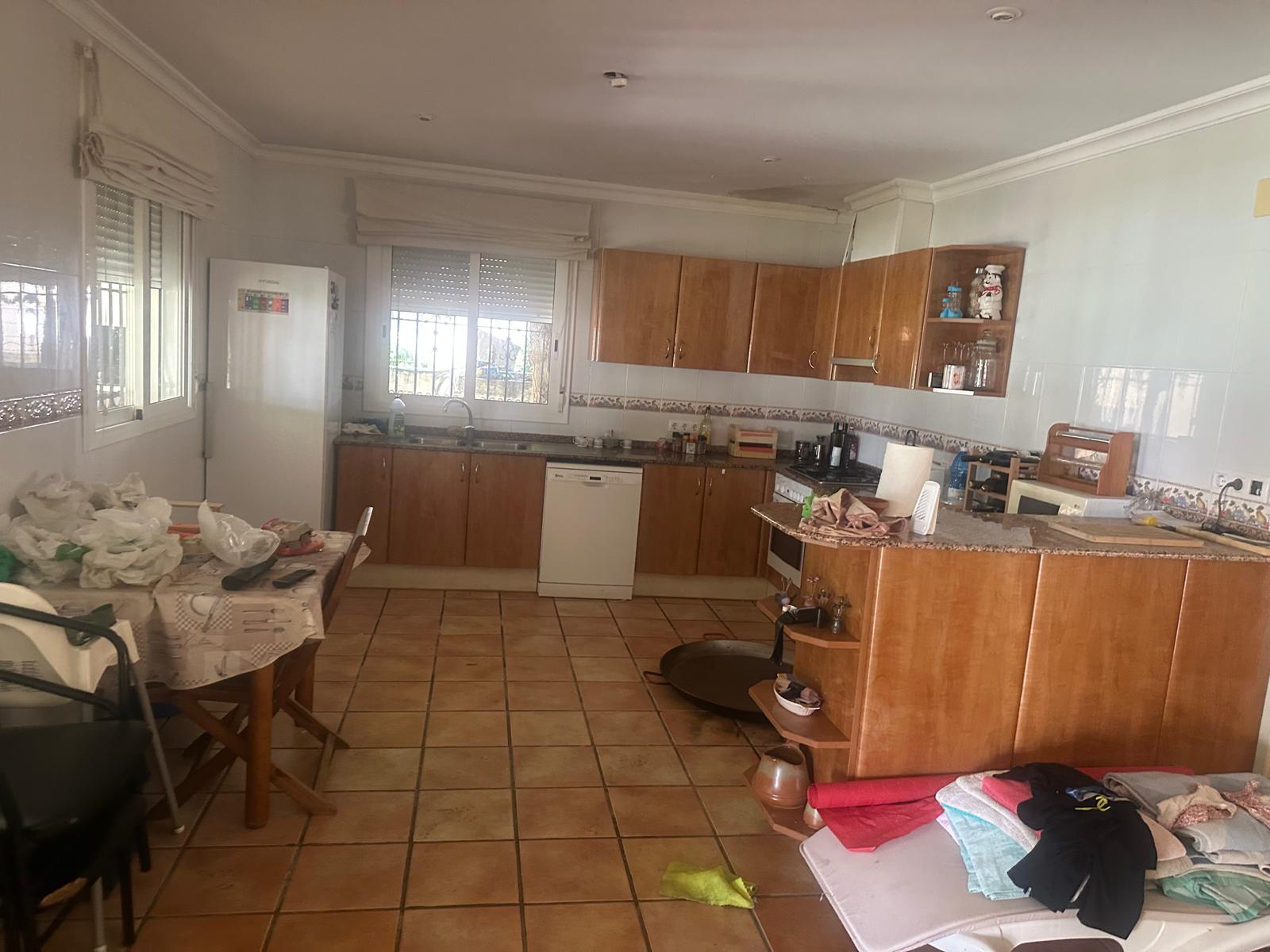 Venta del 50% indiviso de CHALET URBANO - Calle Ralinga nº 1, Vinaròs (Castellón). miniatura 4