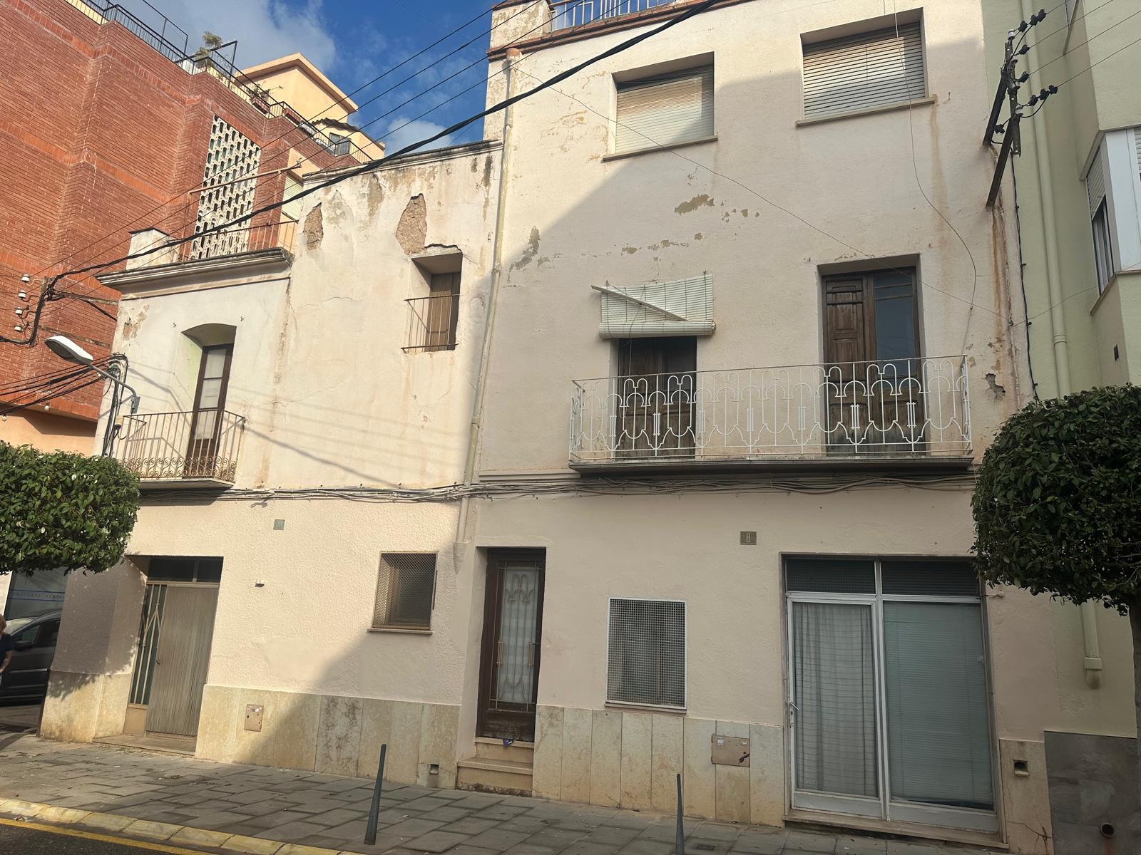 Vivienda unifamiliar con almacén en Alcanar – Posibilidad de adquirir el 100% - Carretera Nova nº 8, 43530 Alcanar miniatura 2