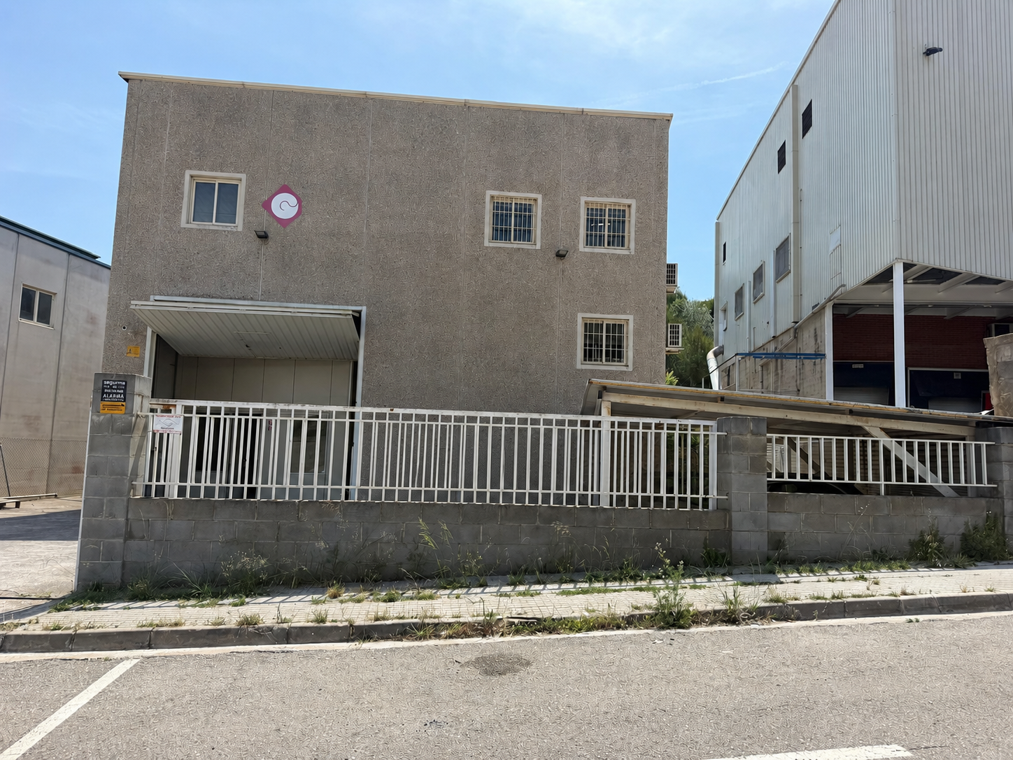 Nave industrial en venta en El Papiol (Barcelona)